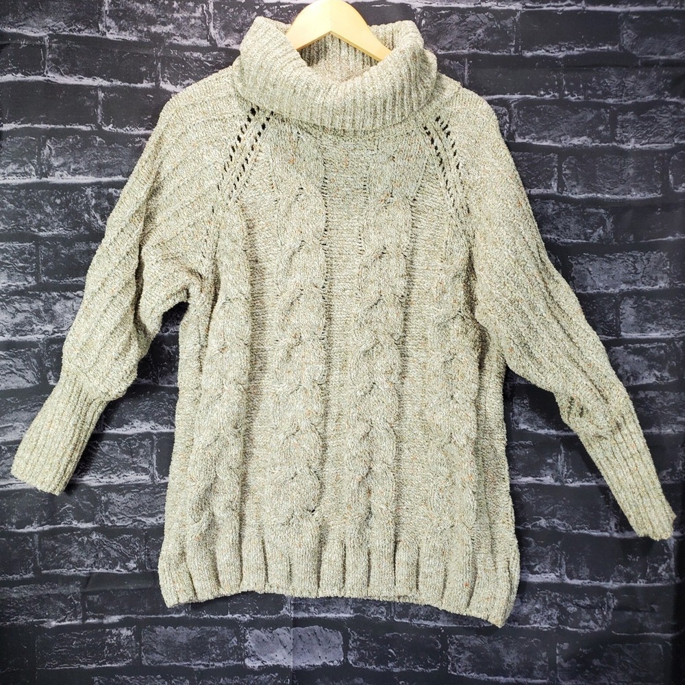 Moon & Madison Sweater Women Small Green Cable Knit Turtleneck Pullover Cozy